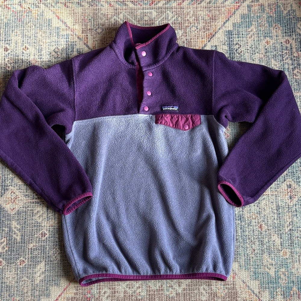 Patagonia Purple and blue snap T pullover